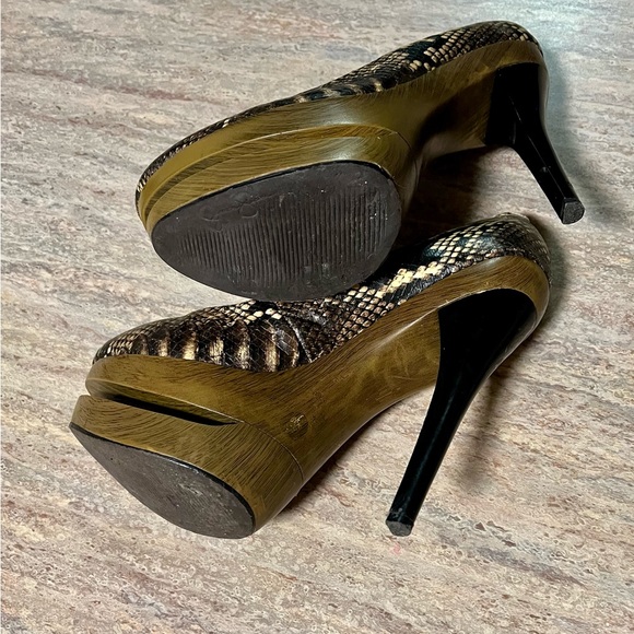 Jessica Simpson Croco platform high heels - Picture 11 of 16